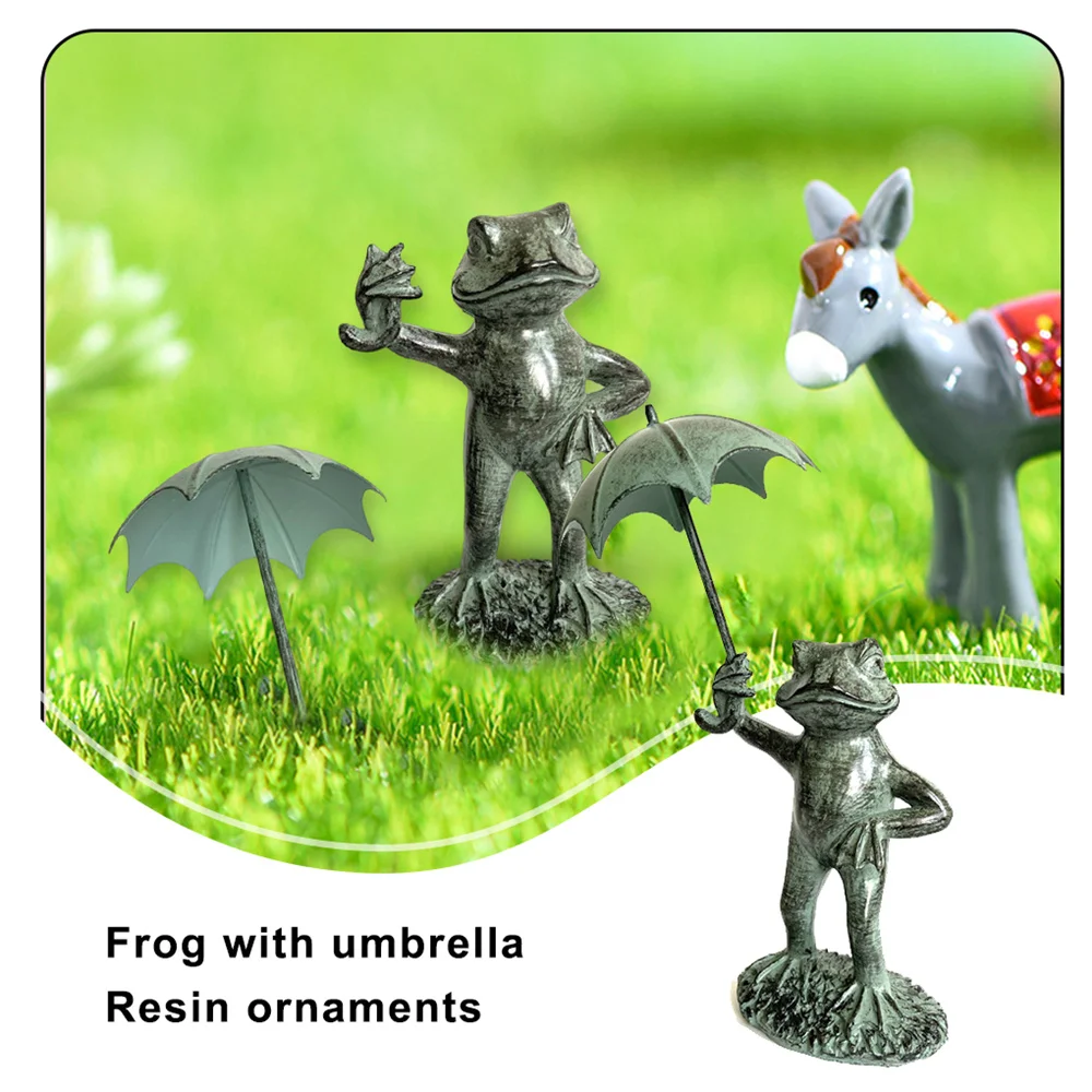 

Frog Playing Umbrella Garden Spitter Statue Figurine Resin Animal Decoration Crafts Ornament Outdoor Sculpture Home Accessories