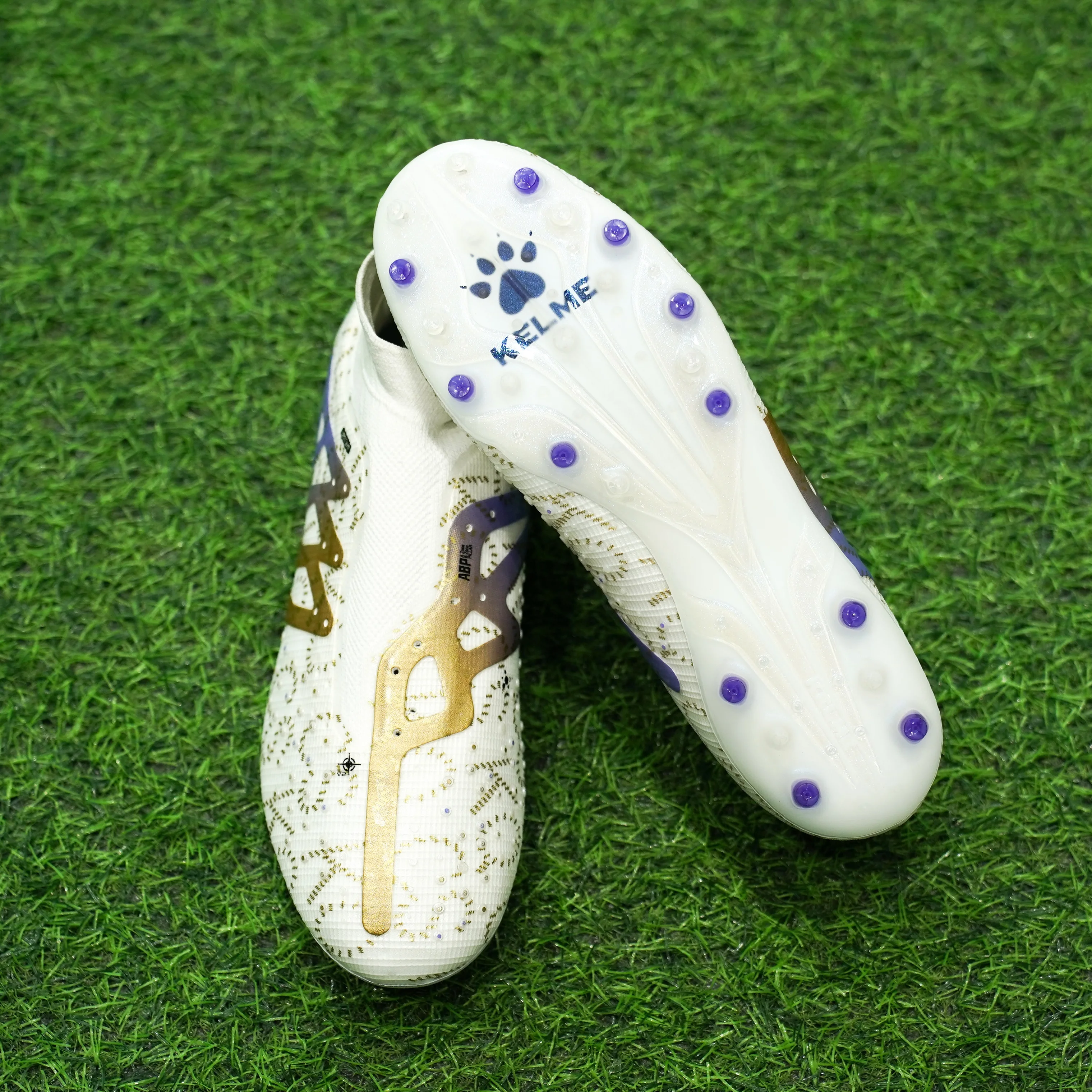 Мужская футбольная обувь Kelme