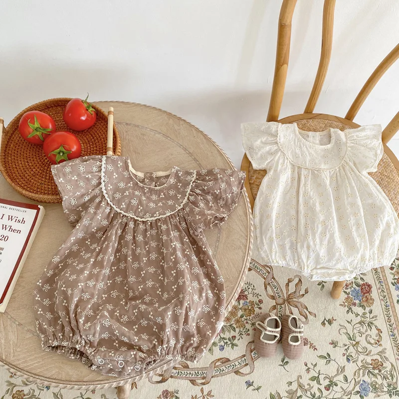 

2022 summer new triangle romper female baby lace baby triangle climbing solid color small flying sleeve jumpsuit