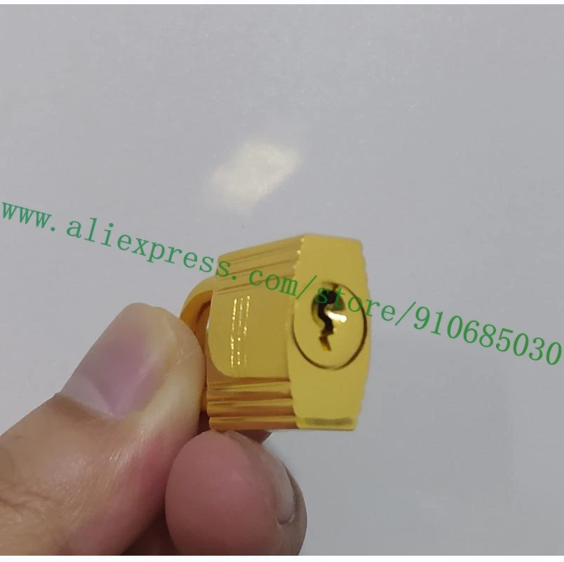 Polished Golden-tone Bag Parts 1 Lock 2 Key Padlock Substitute For Women Handbag Lady Leather Bag Also Necklace Pendant Charm