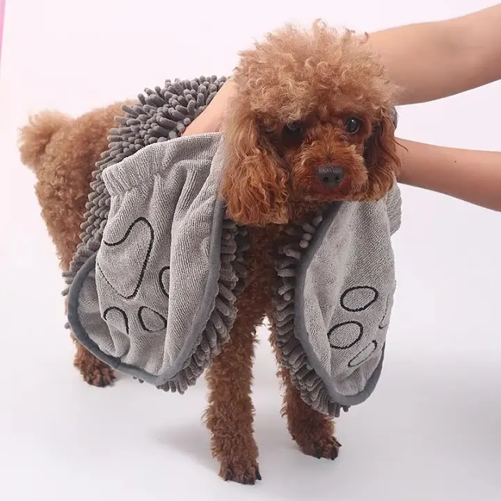 

Wholesale new strong absorbent bath towel dog bathrobe cat bath pet supplies double bag microfiber pet bath towel