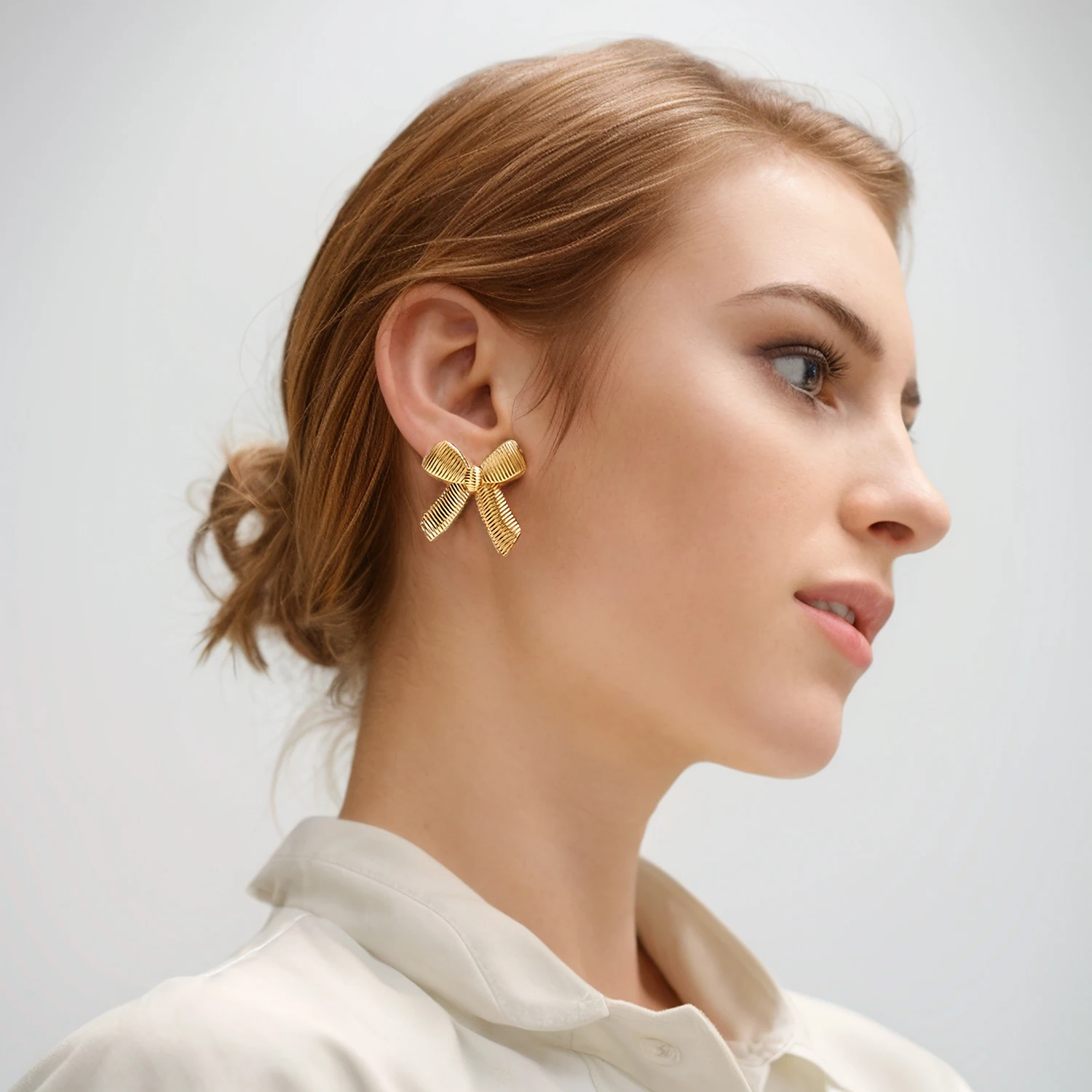 Серьги в форме бабочки для женщин Индивидуальные ювелирные изделия из