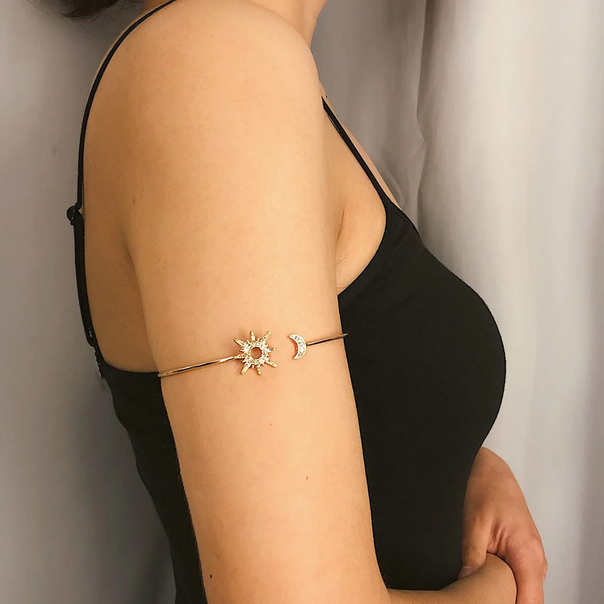 

Geometric zircon adjustable hand ornament women's simple micro-set sun and moon armband