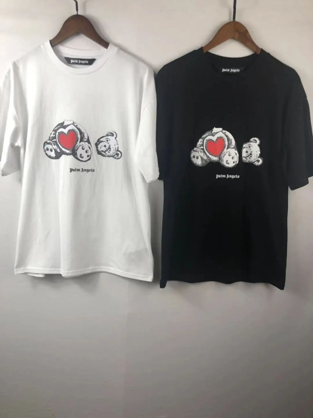 

Palm Angels 22SS Unisex Male and Female Bear Love Trend Fashion Loose Couple Casual T-shirt Boyfriend Girlfriend Gift