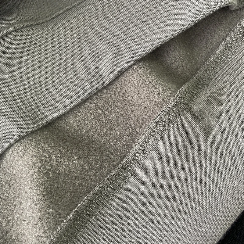 Рисунок 6 - Модная брендовая толстовка с капюшоном