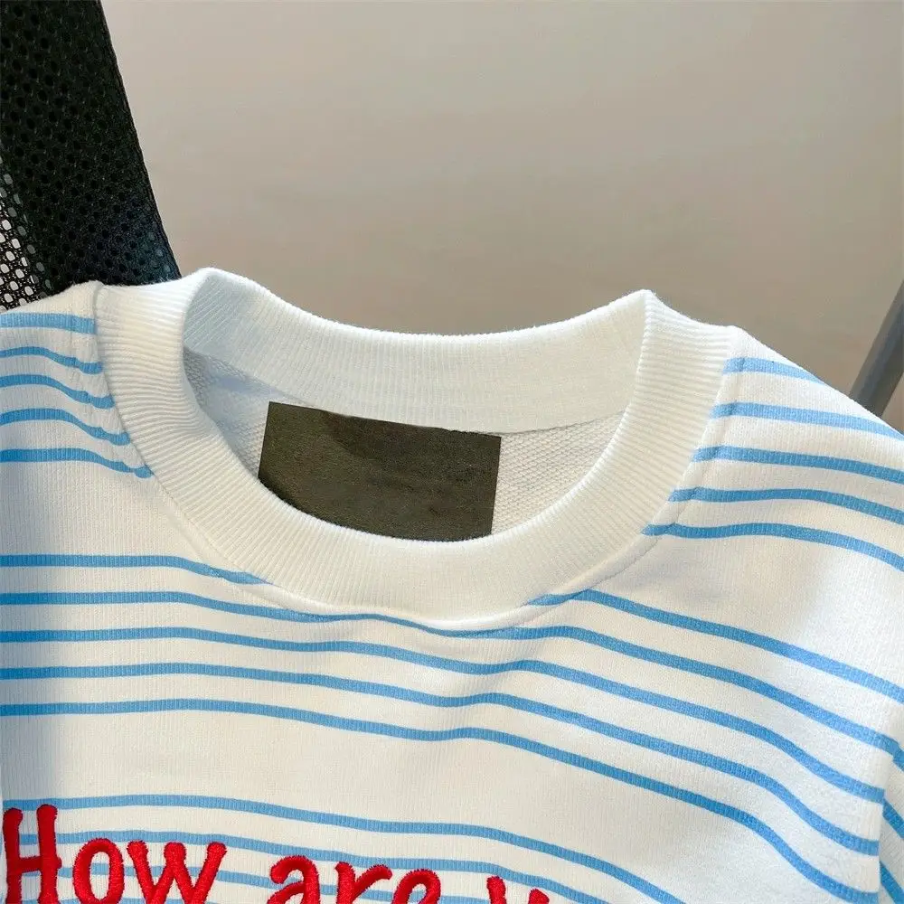 Рисунок 4 - Женский Свободный свитшот в полоску