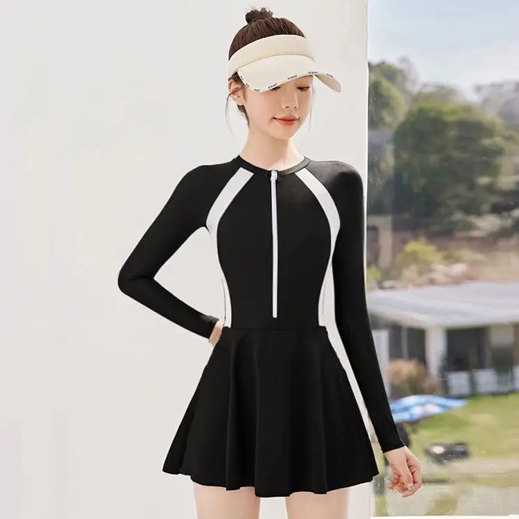 Новый женский купальник с длинными рукавами консервативный цельный