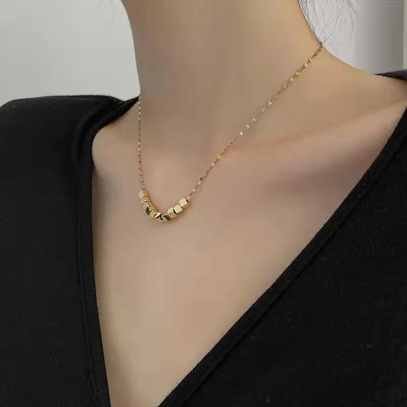

Fashion Light Luxury Korean Version Square Necklace For Women Pendant Simple Personality Ins New In Clavicle Chain Christmas