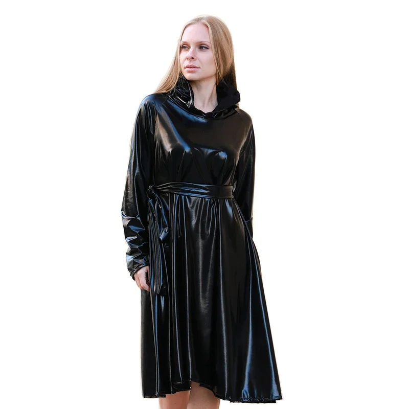 Элегантное сексуальное блестящее платье-накидка с металлическим блеском