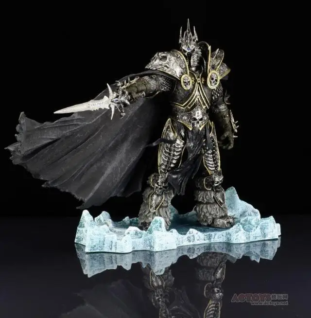 

Free Shipping WOW Character FALL OF THE LICH KING ARTHAS ACTION FIGURE Model Toy 21CM