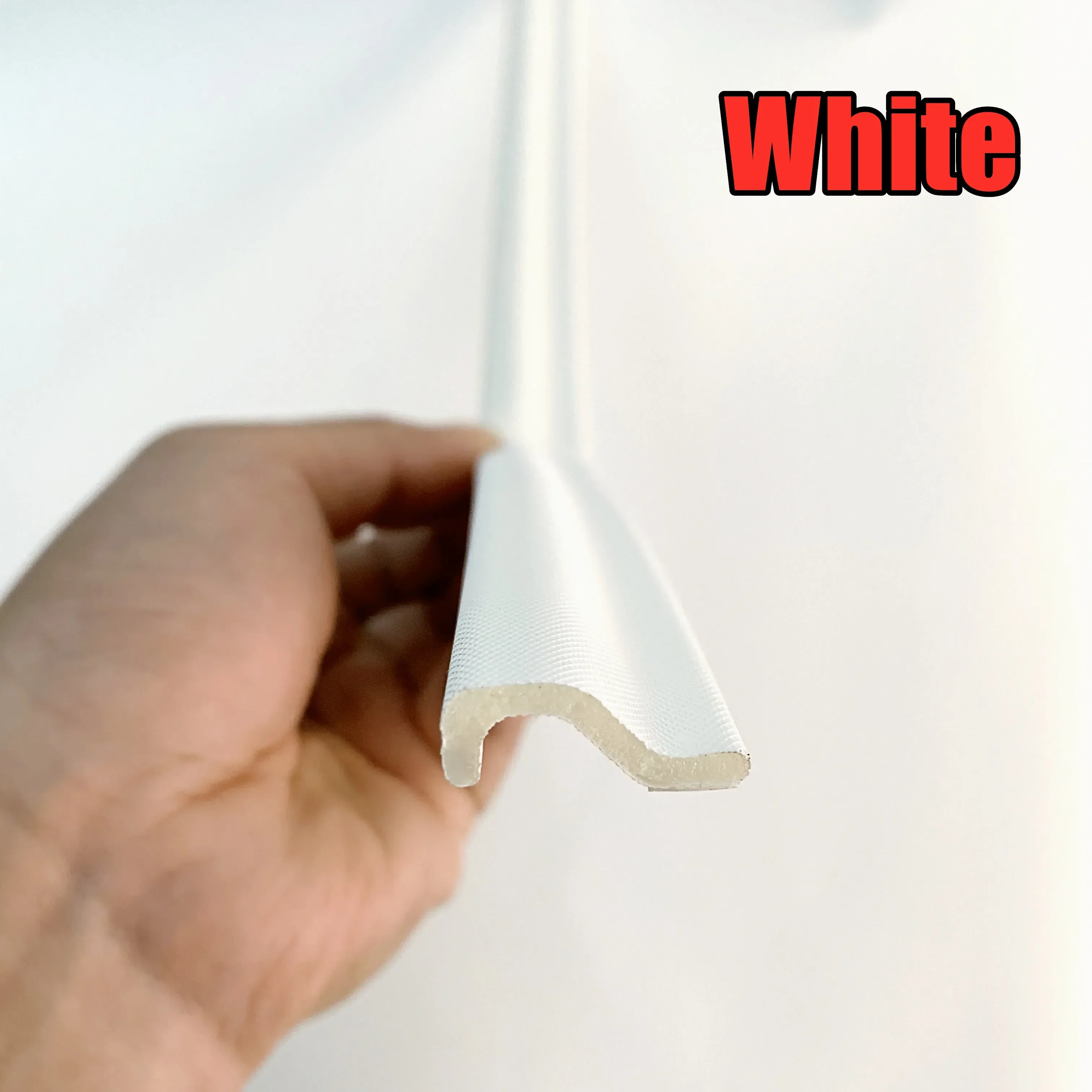 

Полиуретановая уплотнительная лента для окон 40 м