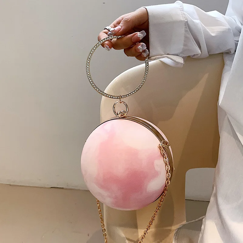 

2022 Summer New Trendy All-match Chain Messenger Bag Handbag Ball Bag Fashion Luxury Leisure Popular Celebrity Small Bag Female