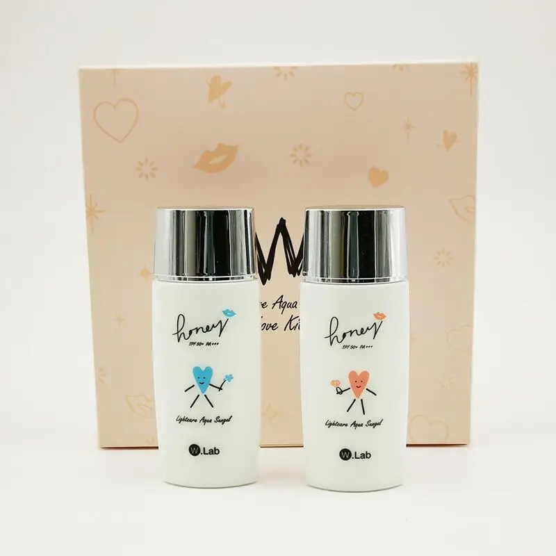 

Korean cosmetics w.lablightcare aqua sungel love kit 50ml*2pcs sunscreen lotion SPF50+ /PA+++ Self Tanner &Bronzer face skinset