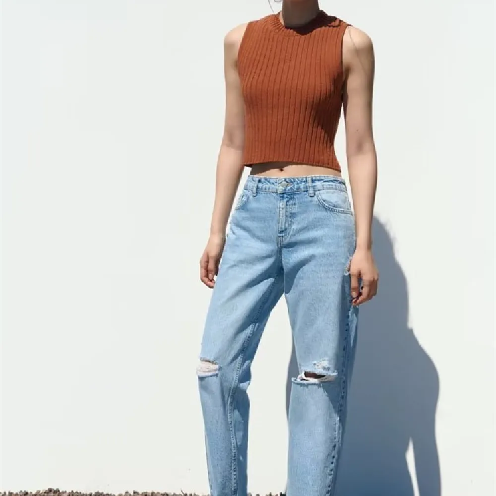 

COS LRIS Europe and the United States 2023 spring new women's clothing retro fashion slim open back knitted top 5802037