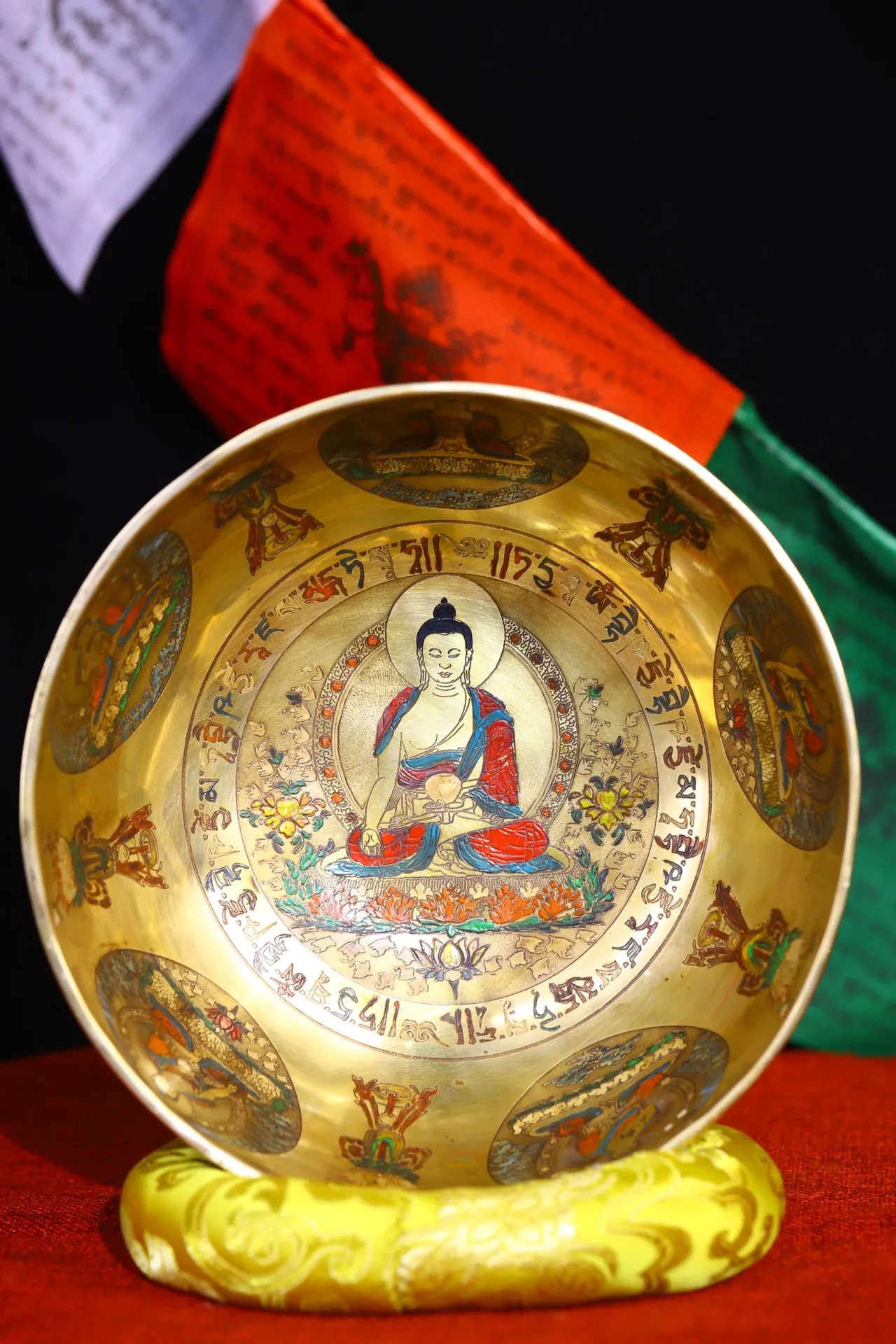 

8"Tibetan Temple Collection Old Bronze Painted Medicine Buddha Amitabha Six-character truth Buddhist music Bowl Worship Hall