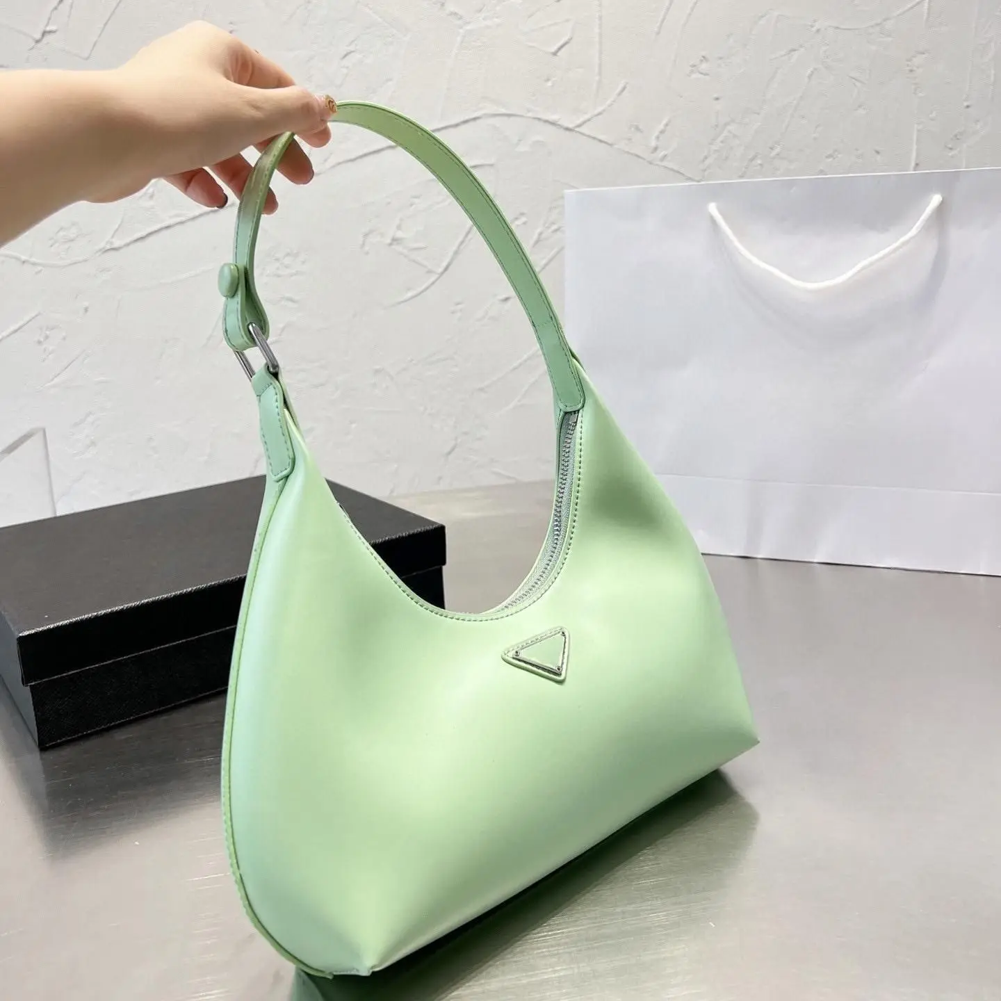 

Luxury Shoulder Bags The Fashionable Crossbody Bags Tote Bags For Women Designer Handbags High Quality 2023
