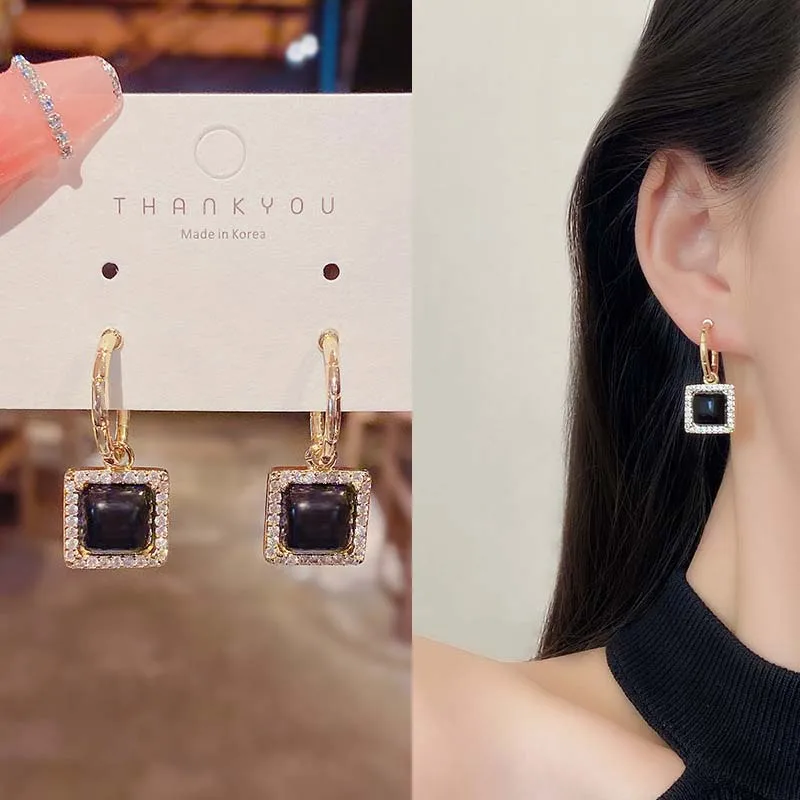 

Vintage Black Square Drop Earrings For Women Fashion Metal Gold Plated Zircon Pendant Earring Girls Wedding Party Jewelry Gift