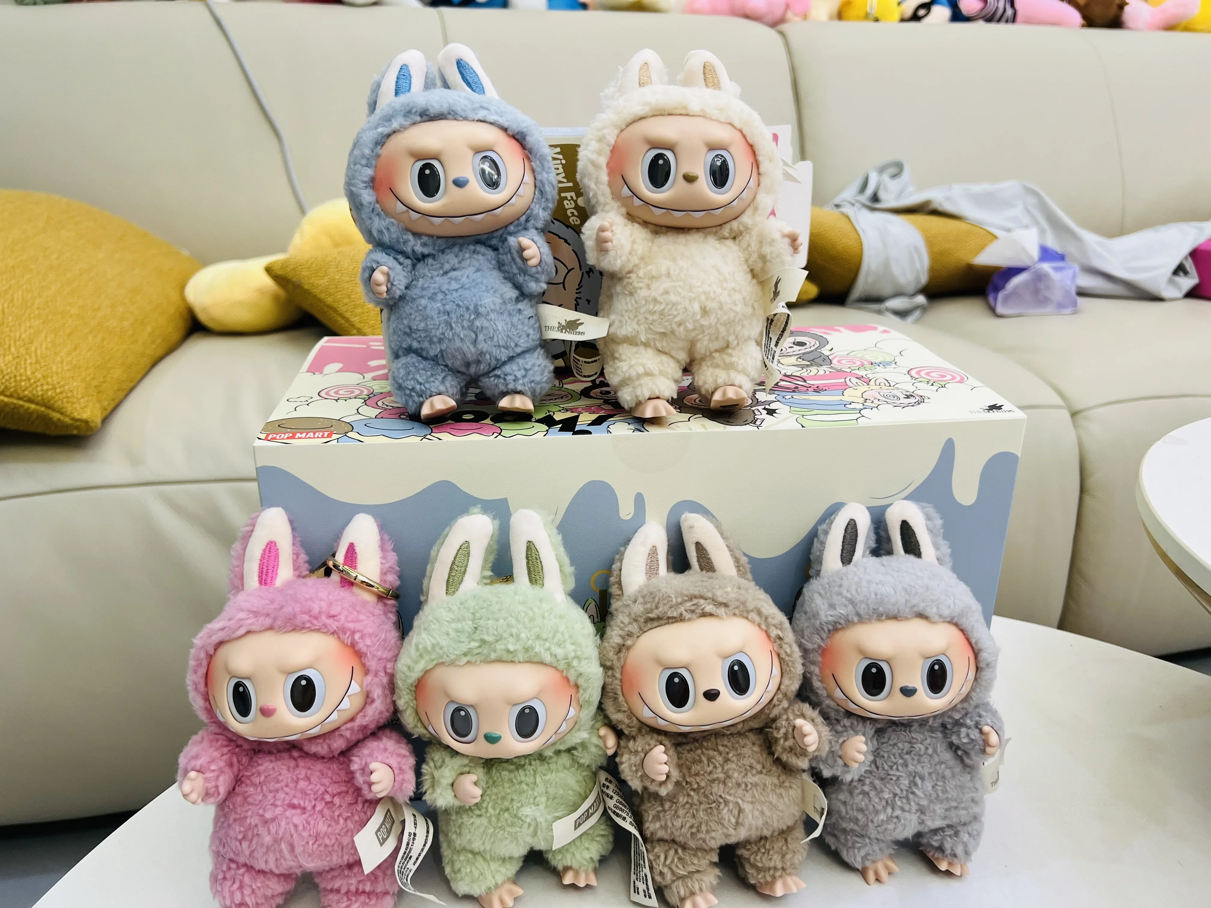 Реплика 1:1 Popmart Labubu The Monsters Lisa Seme Heart Macarrr виниловая основа серии модные игрушечные