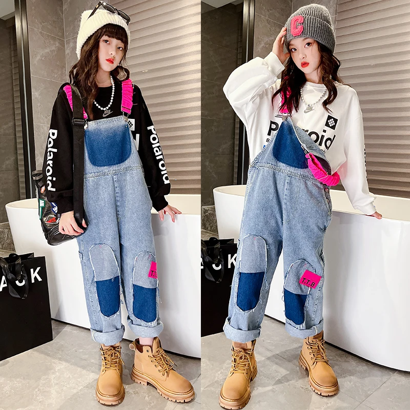 Girls' autumn suspenders suit 2022 new little girls' bottoming sweater overalls suspenders two-piece suit