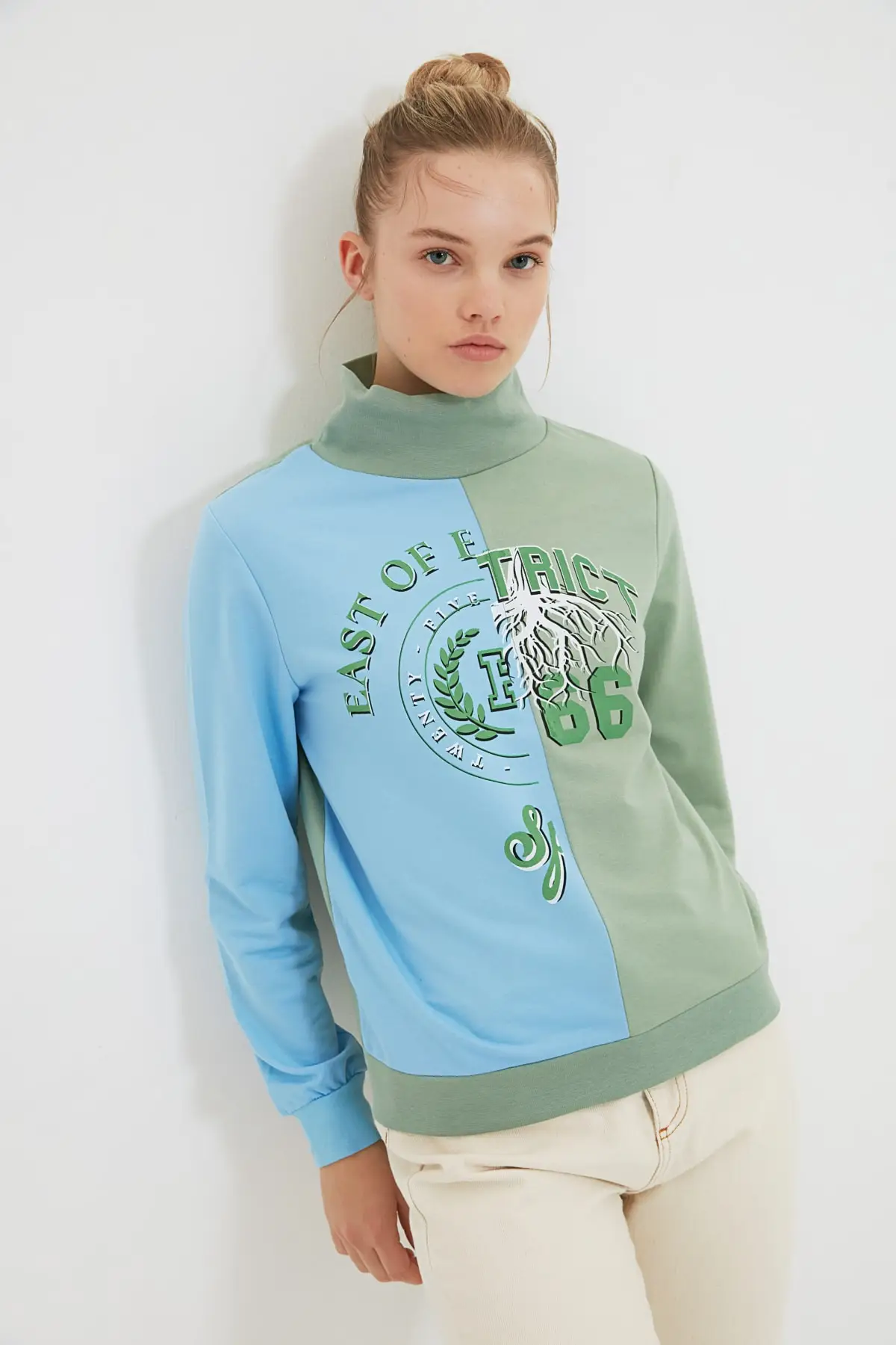 

Women's Sweatshirt Mint Color Block Printed Basic Thin Knitted Hoodies Fashion All Season New Pullovers Fleece