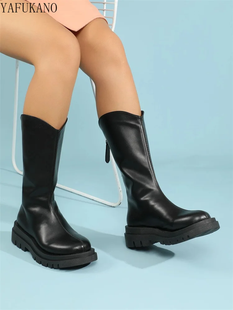 

Минималистичные ботинки-туфли на молнии сзади, модные ботинки в британском стиле на толстой подошве, однотонные ботинки на массивном каблу...