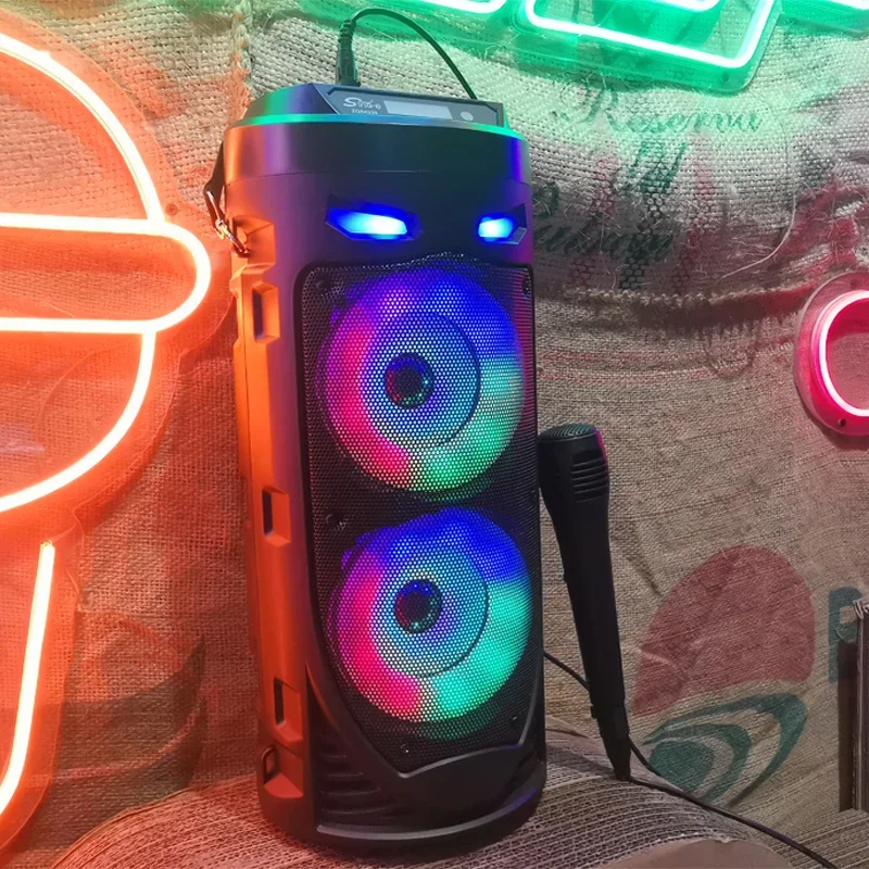 Портативная Bluetooth-колонка для танцев