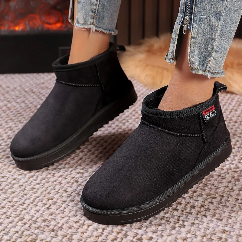 Женские низкие ботинки новые зимние на плоской подошве матовые и флисовые