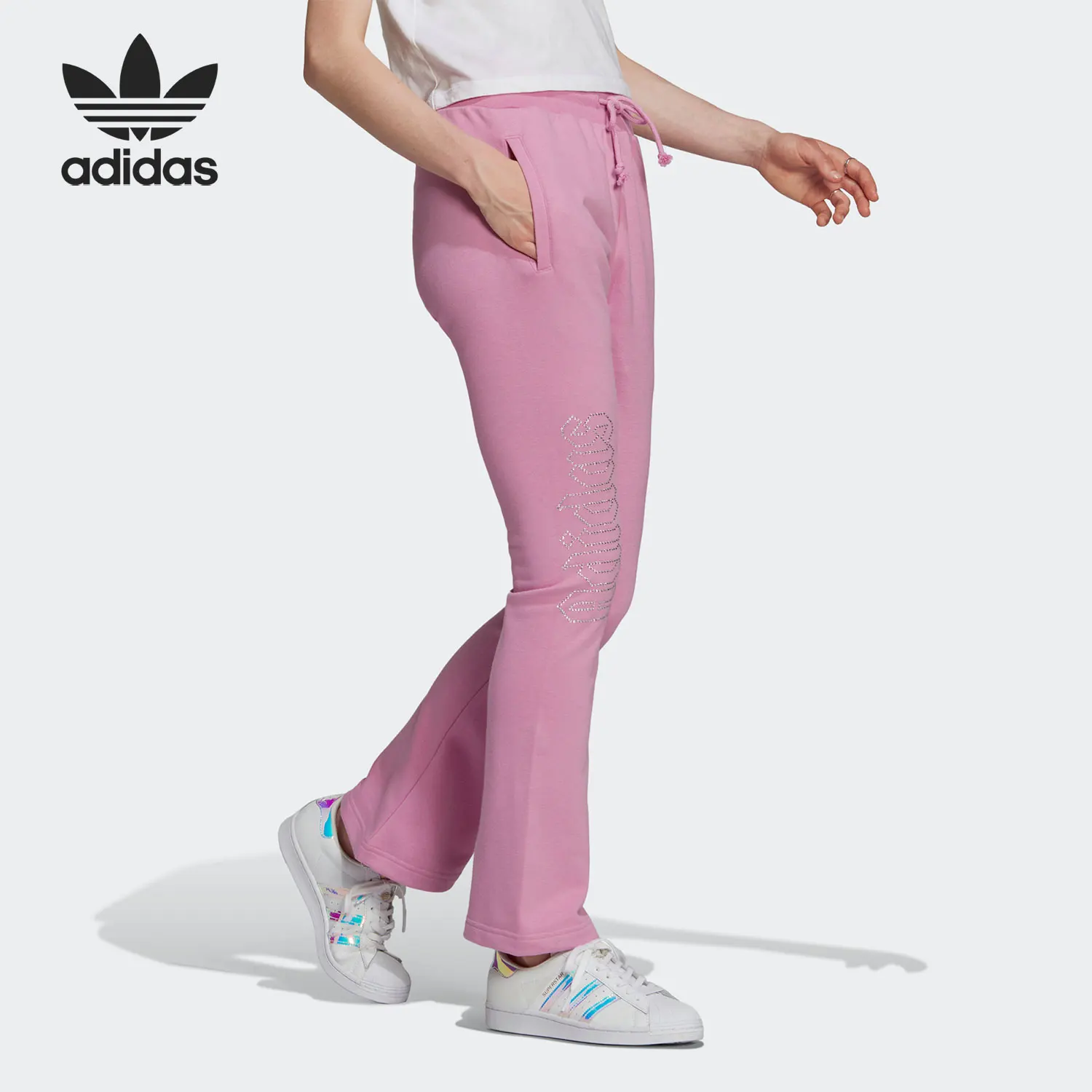 Фото Новые женские свободные брюки Adidas Originals Trefoil HF6771 №4