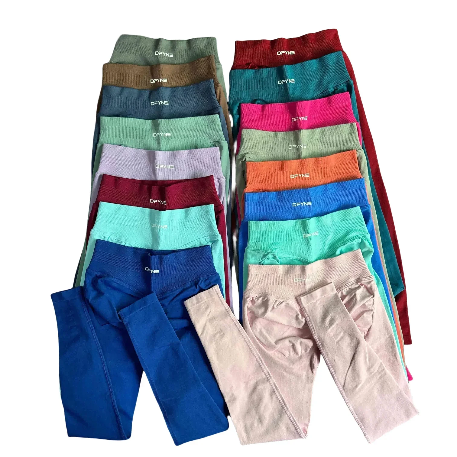 Спортивные леггинсы Nike из нейлона и спандекса