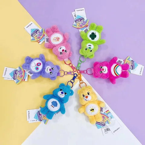 Плюшевый брелок Care Bears Радужный медвежонок - мягкий и милый аксессуар — пример использования