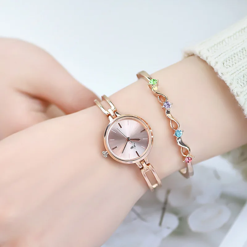 

Fashion Small Dial Silver Bracelet Watch for Women Luxury Alloy Strap Quartz Ladies Watch Gift for Girls Rose Gold Dropshipping