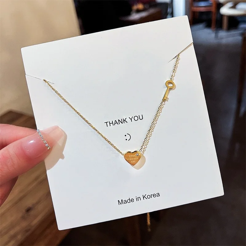 

Stainless Steel Heart Lock Pendant Necklace for Women Fashion Luxury Zirconia Choker Necklaces Female Jewelry Gifts