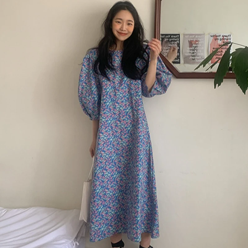 

2021 new style small fresh oil painting broken flower literary mid-length temperament dress women