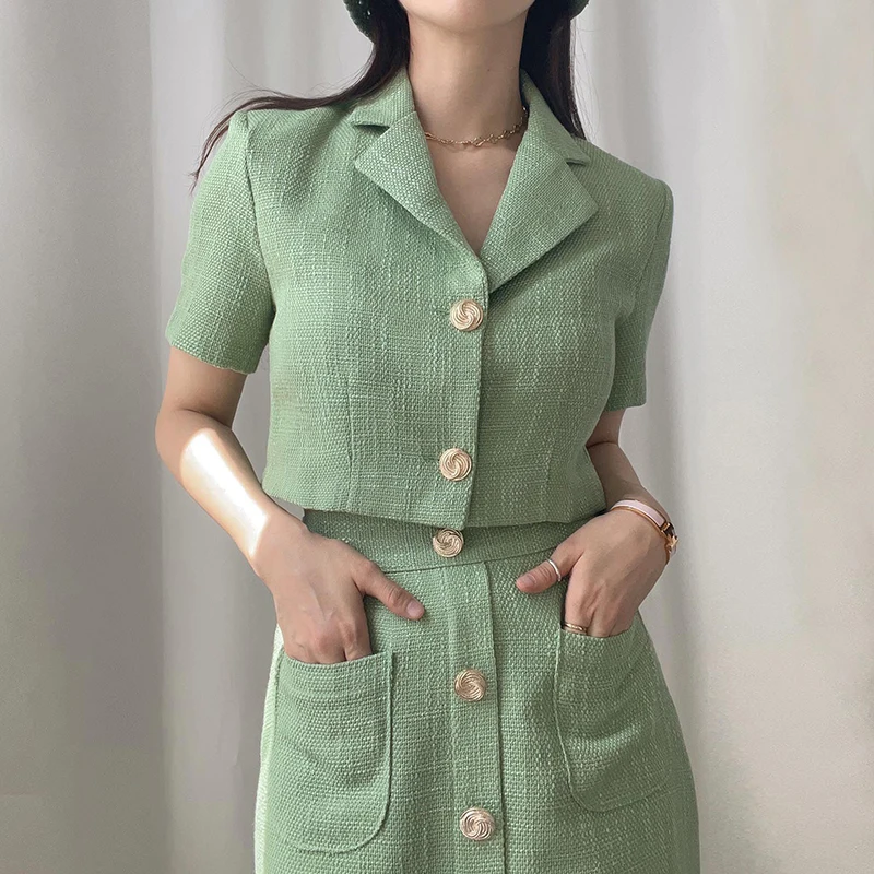 

Корейский chic характерный элегантный твидовый маленький Костюмный пиджак + юбка с высокой талией шикарная на пуговицах; Костюм с юбкой