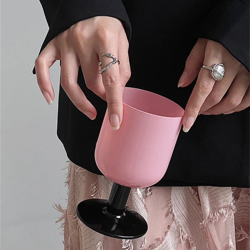 

Средневековый коктейльный бокал для бренди, шампанского, 290 мл, холодный кофейный сок, бокал для красного вина, декоративная розовая чашка д...