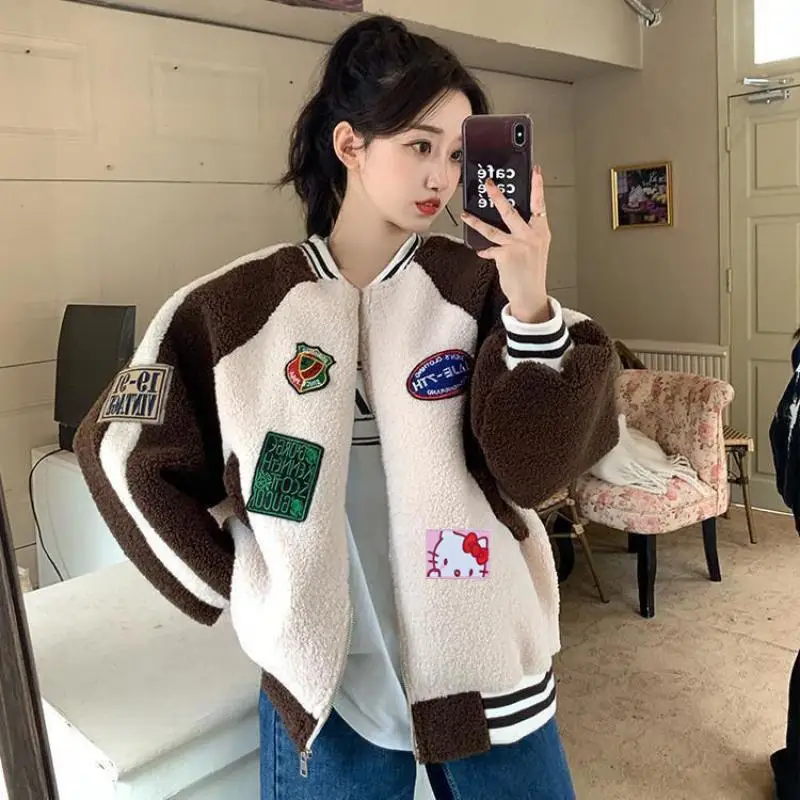 

Hello Kittys Baseball Uniform Girl Sanrios Autumn Winter Loose Anime Thicken Lambswool Coat Kawaii Cartoon Leisure Gift Jacket