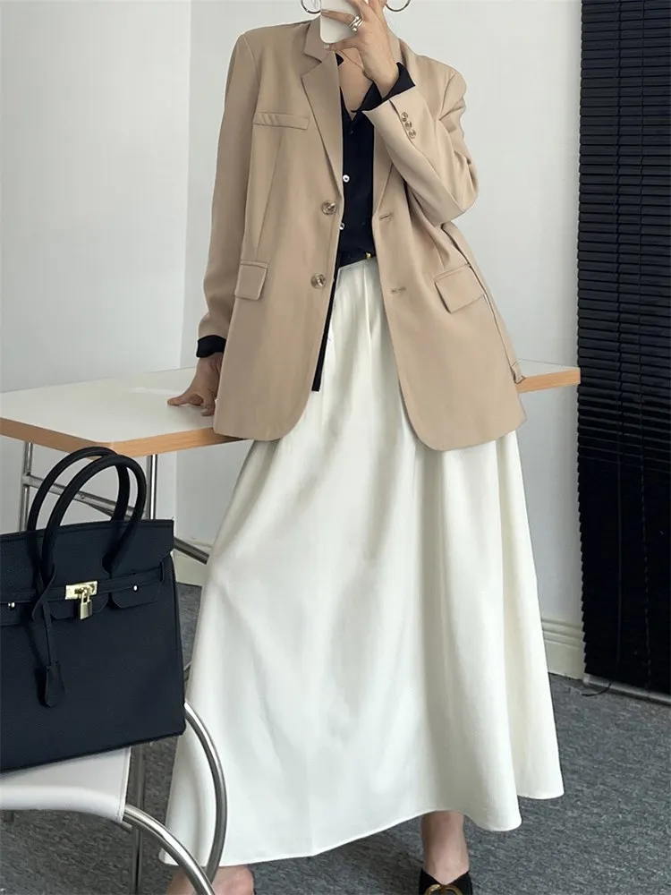 Рисунок 6 - Женский блейзер со шнуровкой