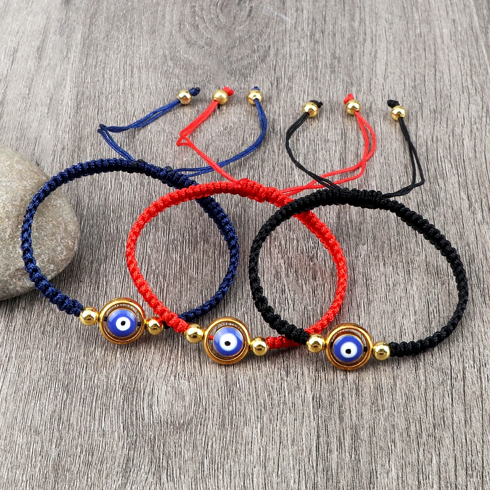 Женские и мужские браслеты на удачу черные белые красные плетеные из ниток