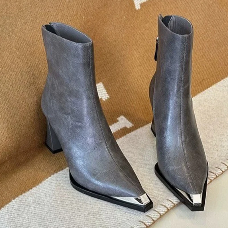 Женские ботильоны на высоком каблуке кожаная обувь с острым носком модная новая