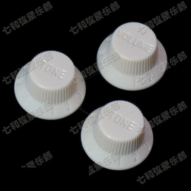 

A Set of 3 Pcs Ivory White (Figures do ot fill color) Electric Guitar Bass Speed Control Knobs (1 Volume & 2 Tone)n