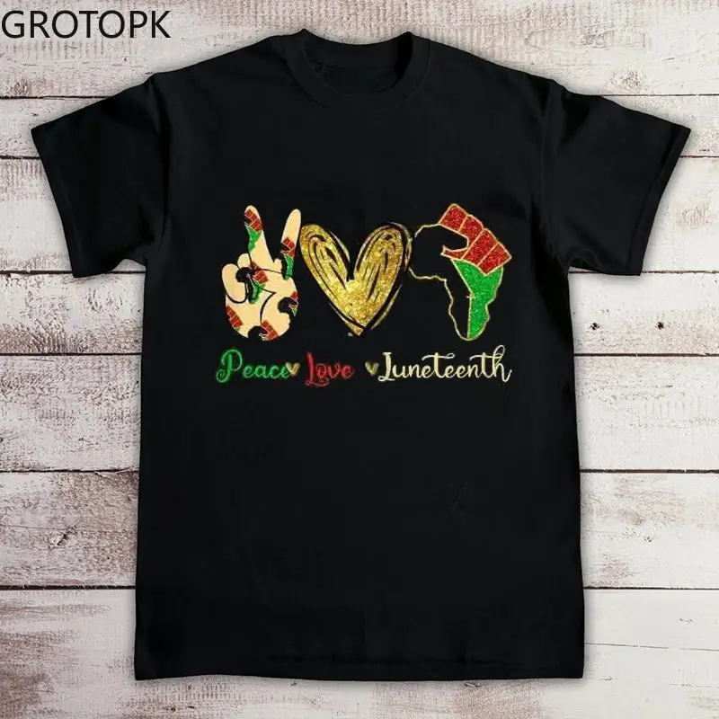 

Футболка мужская с круглым вырезом, 100% хлопок, круглым вырезом