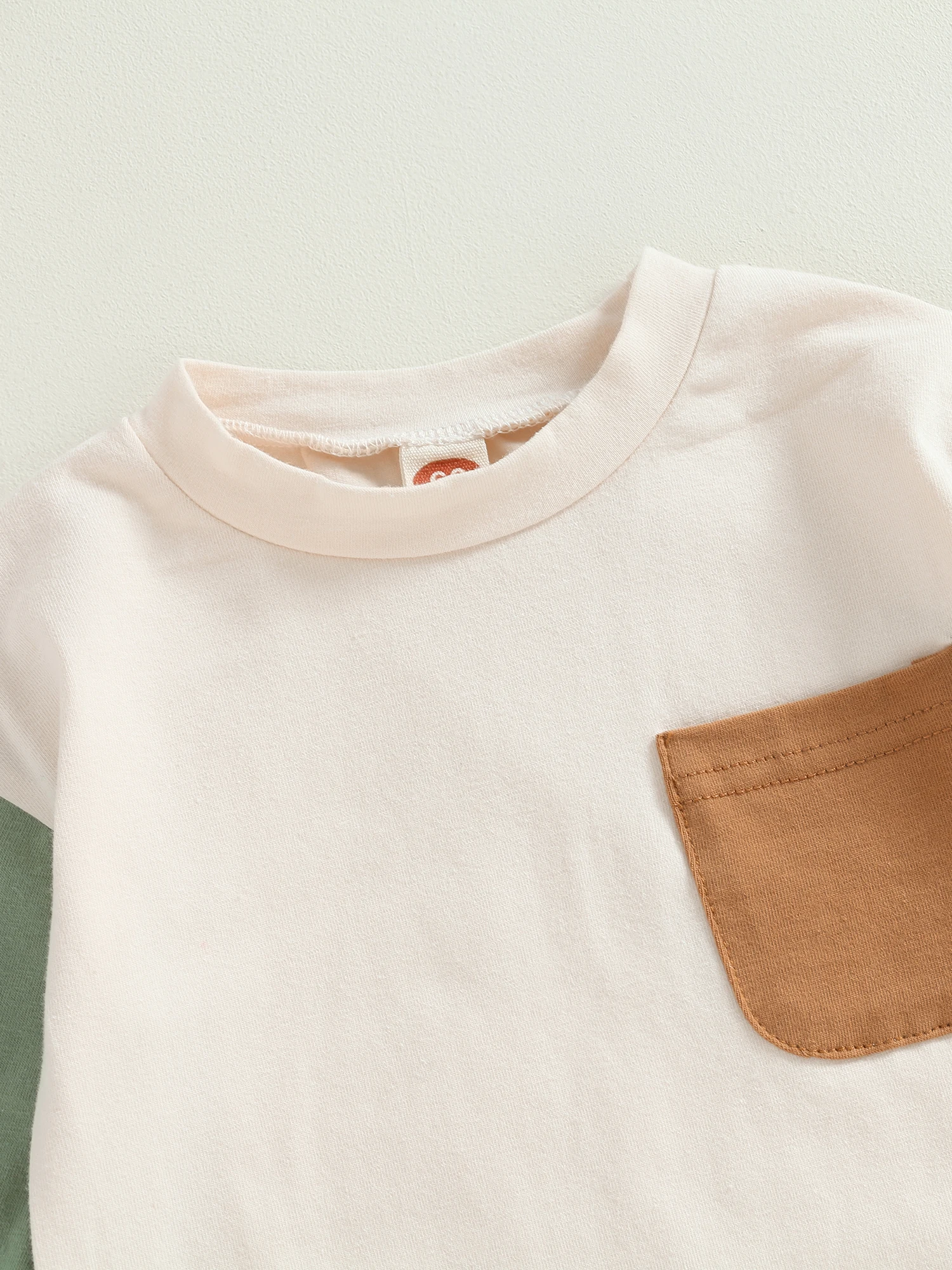 

Baby Hooded Jumpsuit with Adorable Animal Ears and Soft Fleece Lining for Cozy Winter Outfits