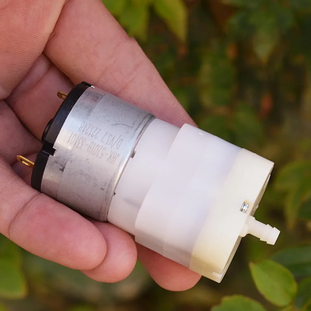 Мини 520 Мембранный насос для накачивания постоянного тока 3 В 7 5 Вт Бесшумный