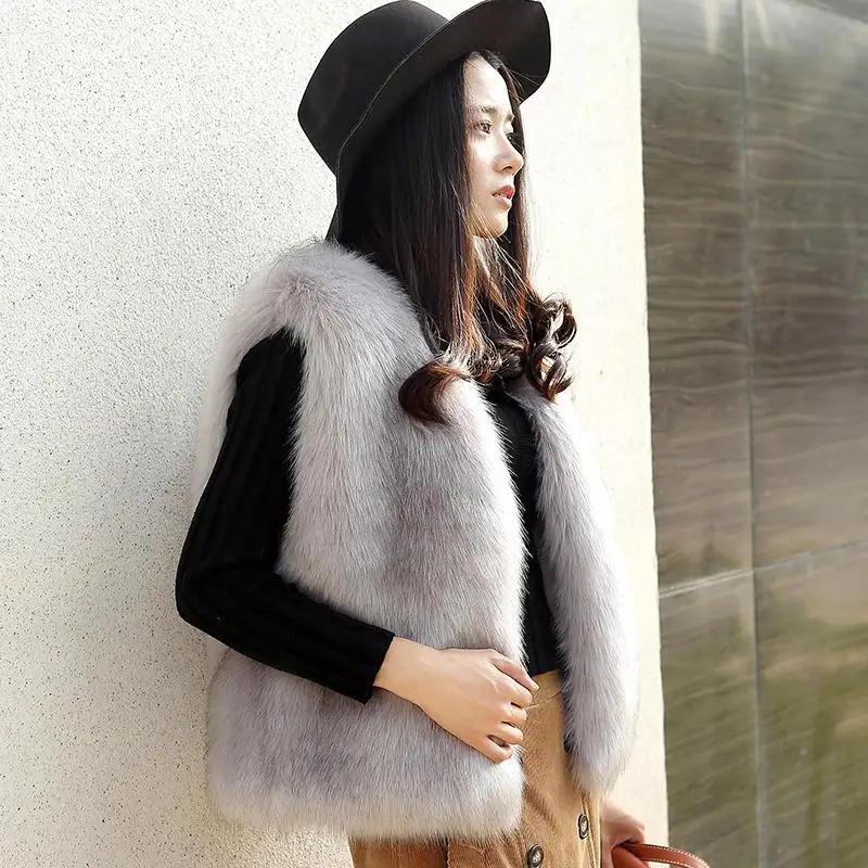 Women's Fur Vest Imitation Fox Fur Fur Vest Women's Short Thickened Furry Vest Faux Fur Coat