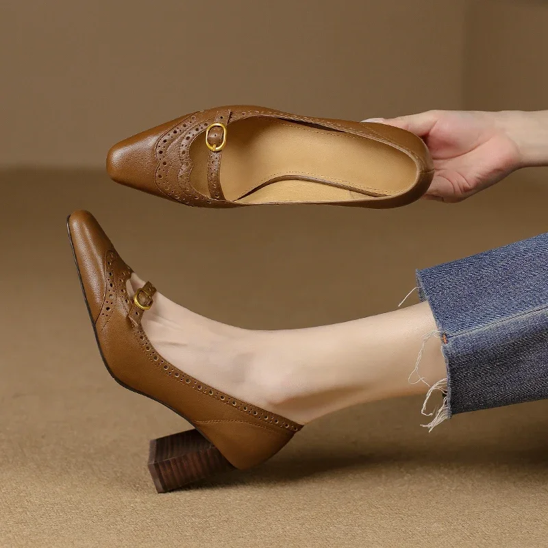 Женские туфли-лодочки из натуральной кожи на высоком каблуке 22-25 см