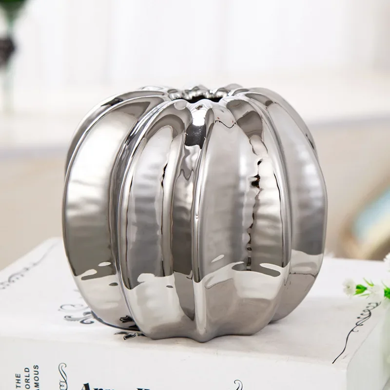 

Керамическая ваза