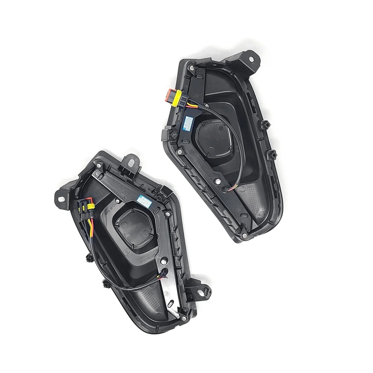 Передний бампер двухцветный фонарь противотуманные фары зажимы кронштейны