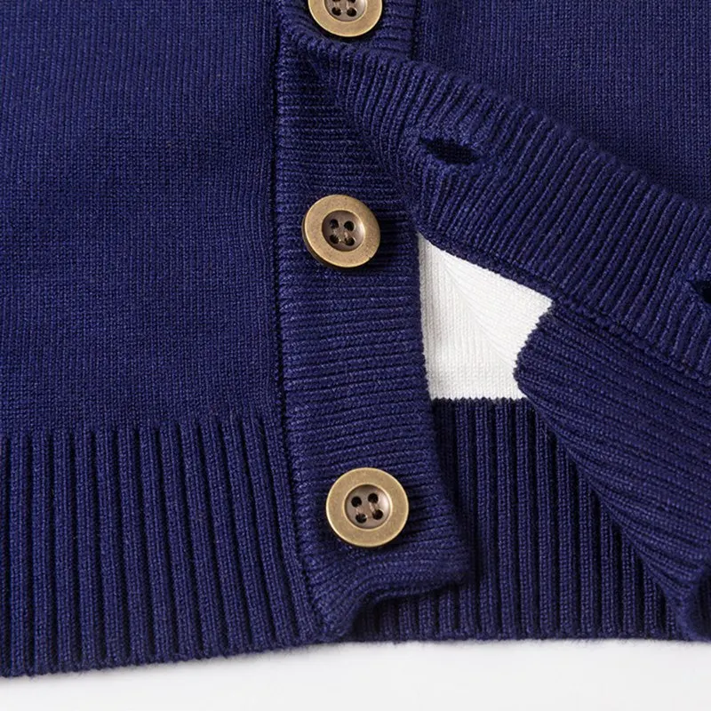 Festive Christmas Sweater for Toddlers: Cozy Long Sleeve Pullover for Boys and Girls (2-6 Years) 4 Festive Christmas Sweater for Toddlers: Cozy Long Sleeve Pullover for Boys and Girls (2-6 Years) 4