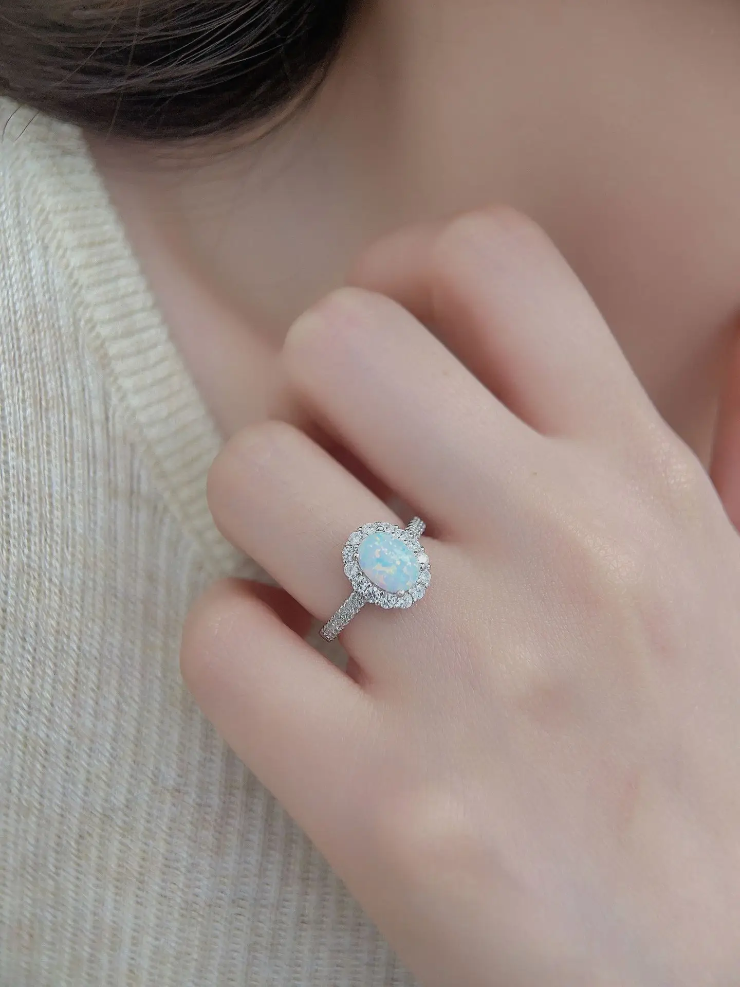 

2023 New Retro niche Auspicious Treasure Ring Simple Egg shaped Ring Fashion Creative First Jewelry Sterling Silver 925