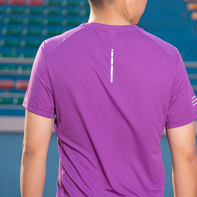 AONIJIE Men's Spring Summer Running Quick Drying Sports Tees Breathable Polyester T-shirt Gym Short Sleeve FM5125